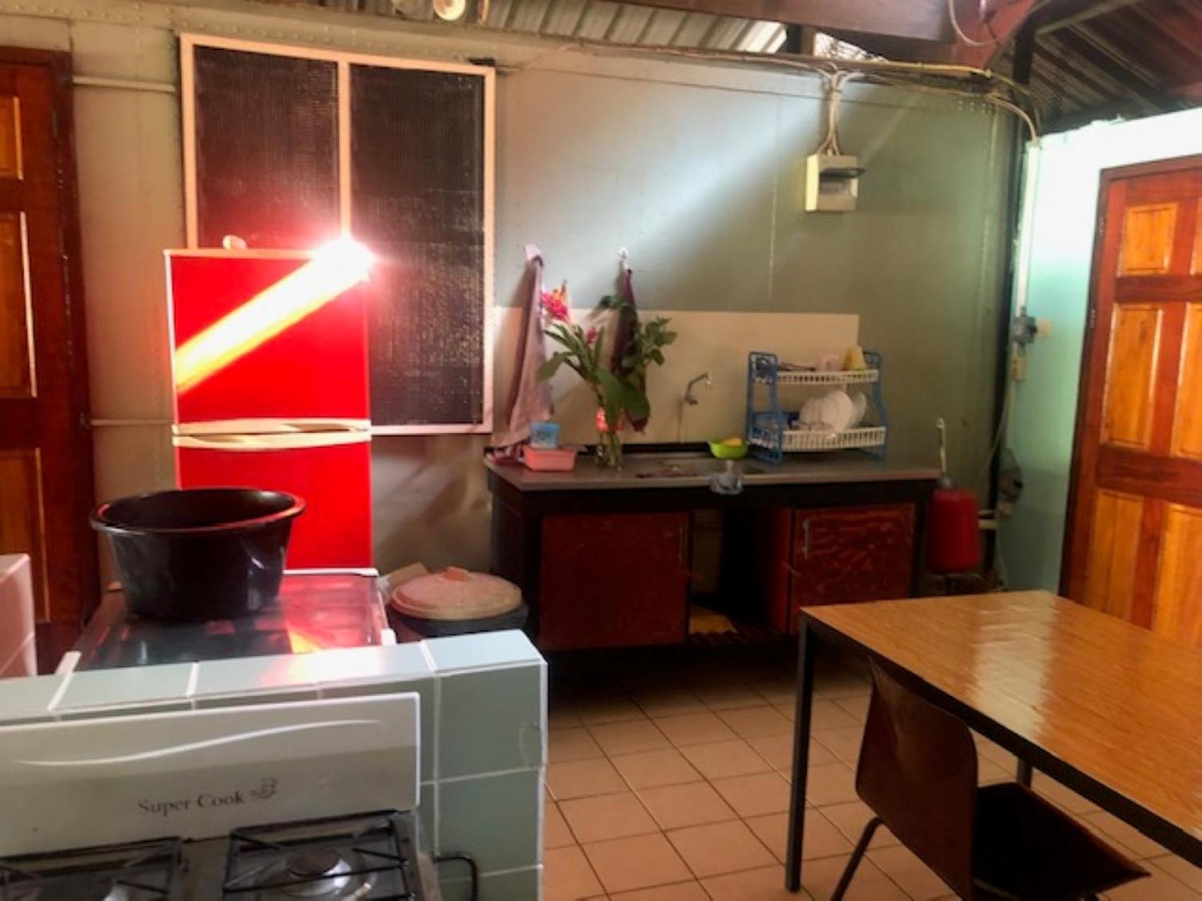 Unu Pikin Guesthouse باراماريبو المظهر الخارجي الصورة